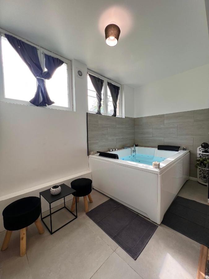 Studio Cosy Spa Montmagny Exterior foto